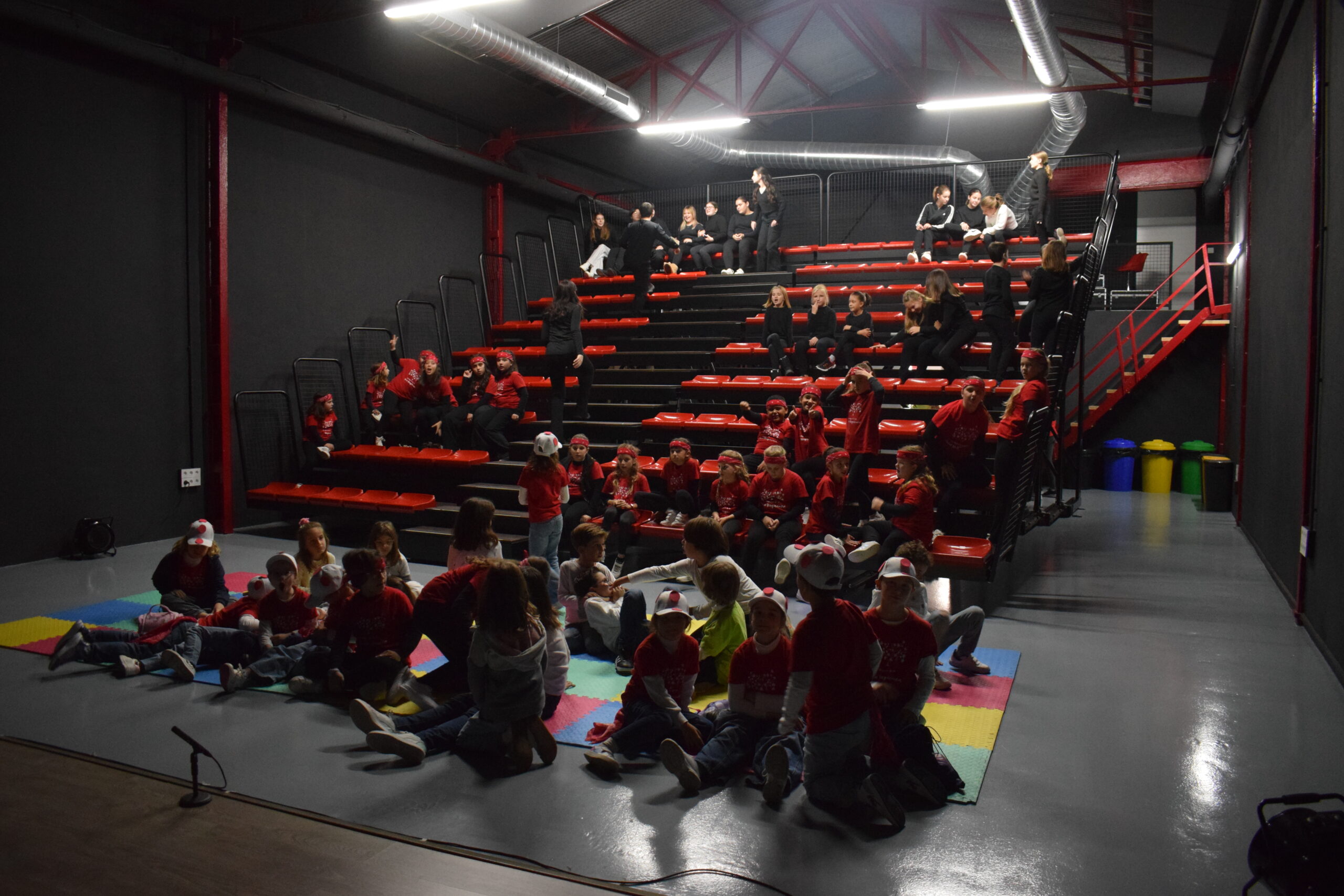 CLASE ABIERTA ESCUELA ARTES ESCENICAS SAN PEDRO DEL PINATAR LA HIGUERA DE LA POCA VERGUENZADSC_0176