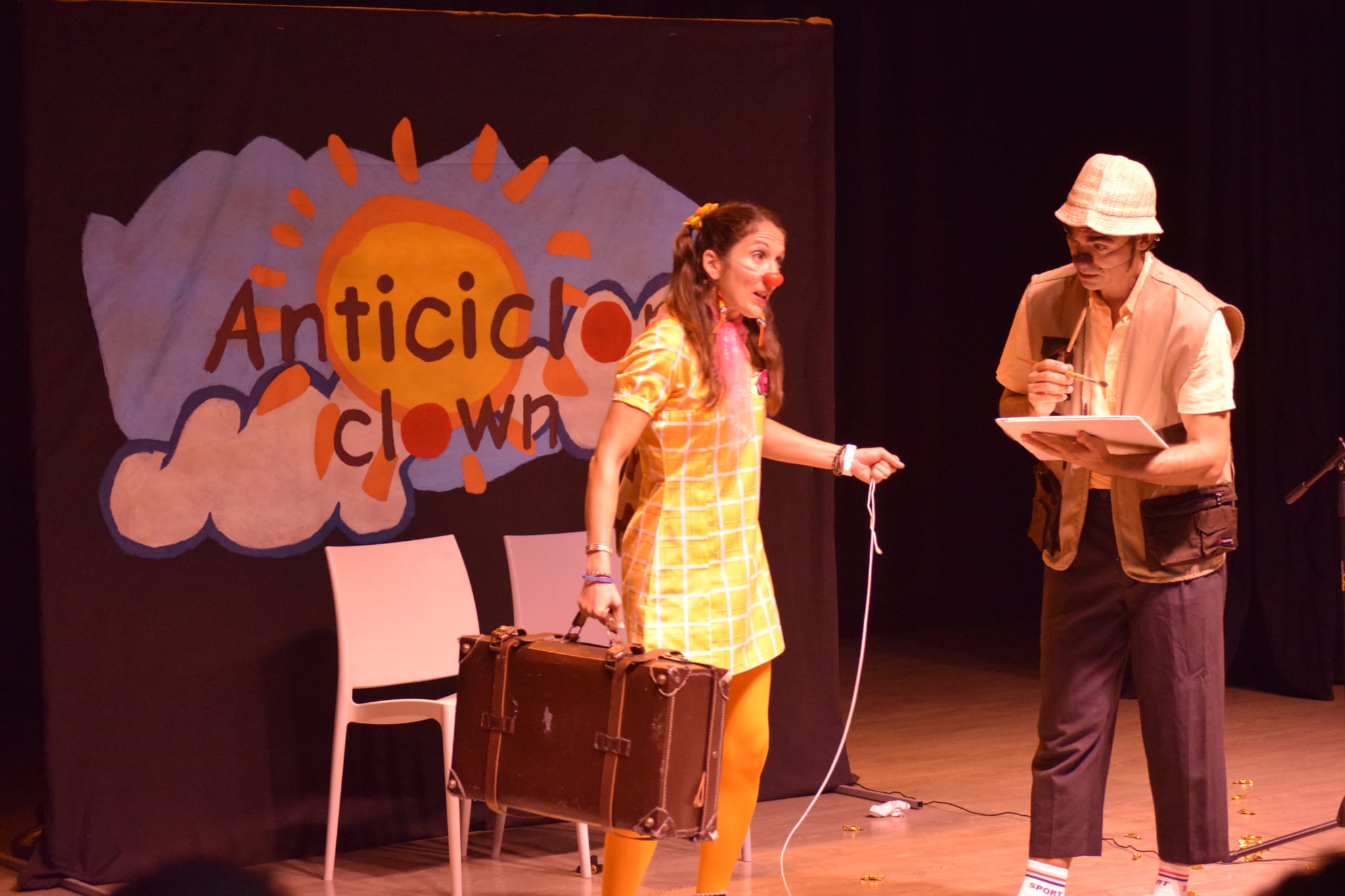 viaje a ninguna parte anticiclon clown la higuera de la poca verguenza 9