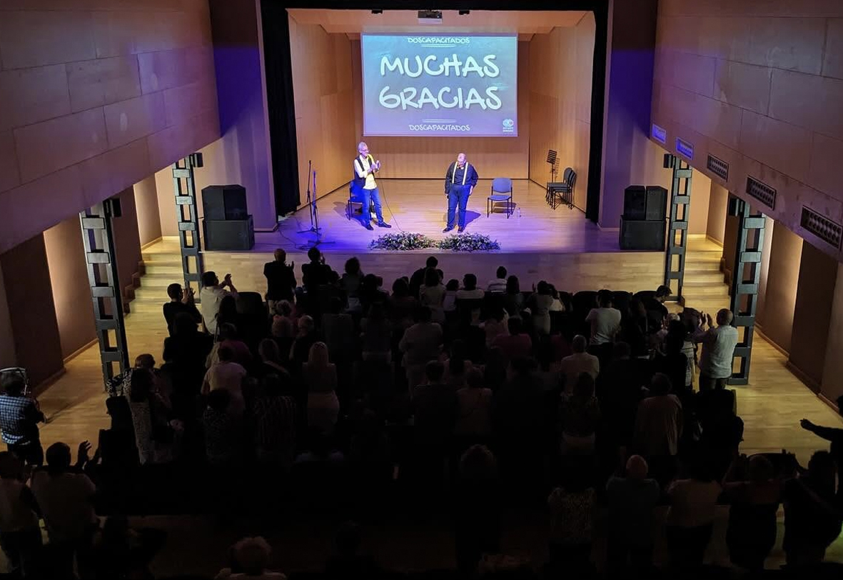 DOSCAPACITADOS la higuera de la poca verguenza B