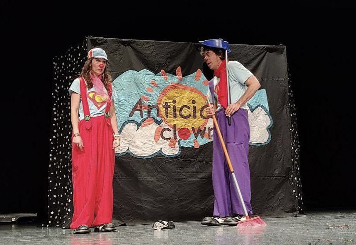 la chistera magica anticiclon clown la higuera de la poca verguenza a