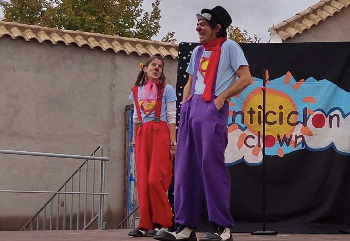la chistera magica anticiclon clown la higuera de la poca verguenza c